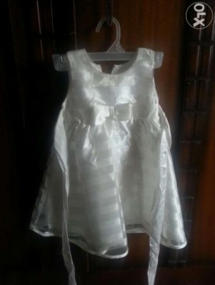 786 ×2 WhitE FancY DresseS and Dollhouse Coat-Baby girl 1-2 years