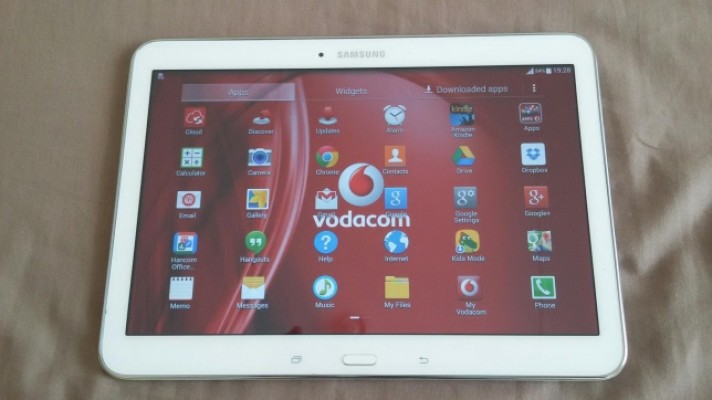 Samsung Galaxy Tab 4 ( SM - T535 ) in very great condition