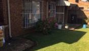 3 bedroom house in complex, Strubenvale, Springs - R895,000